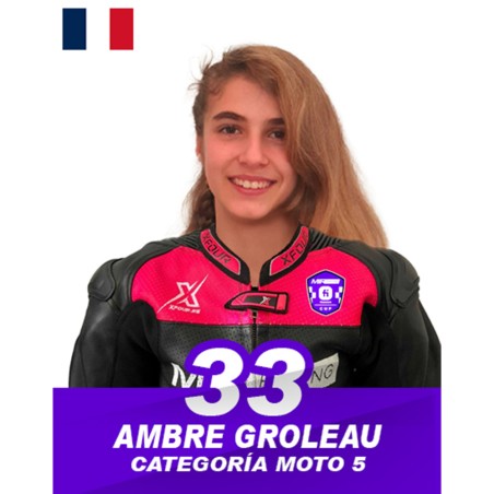 33. Ambre Groleau