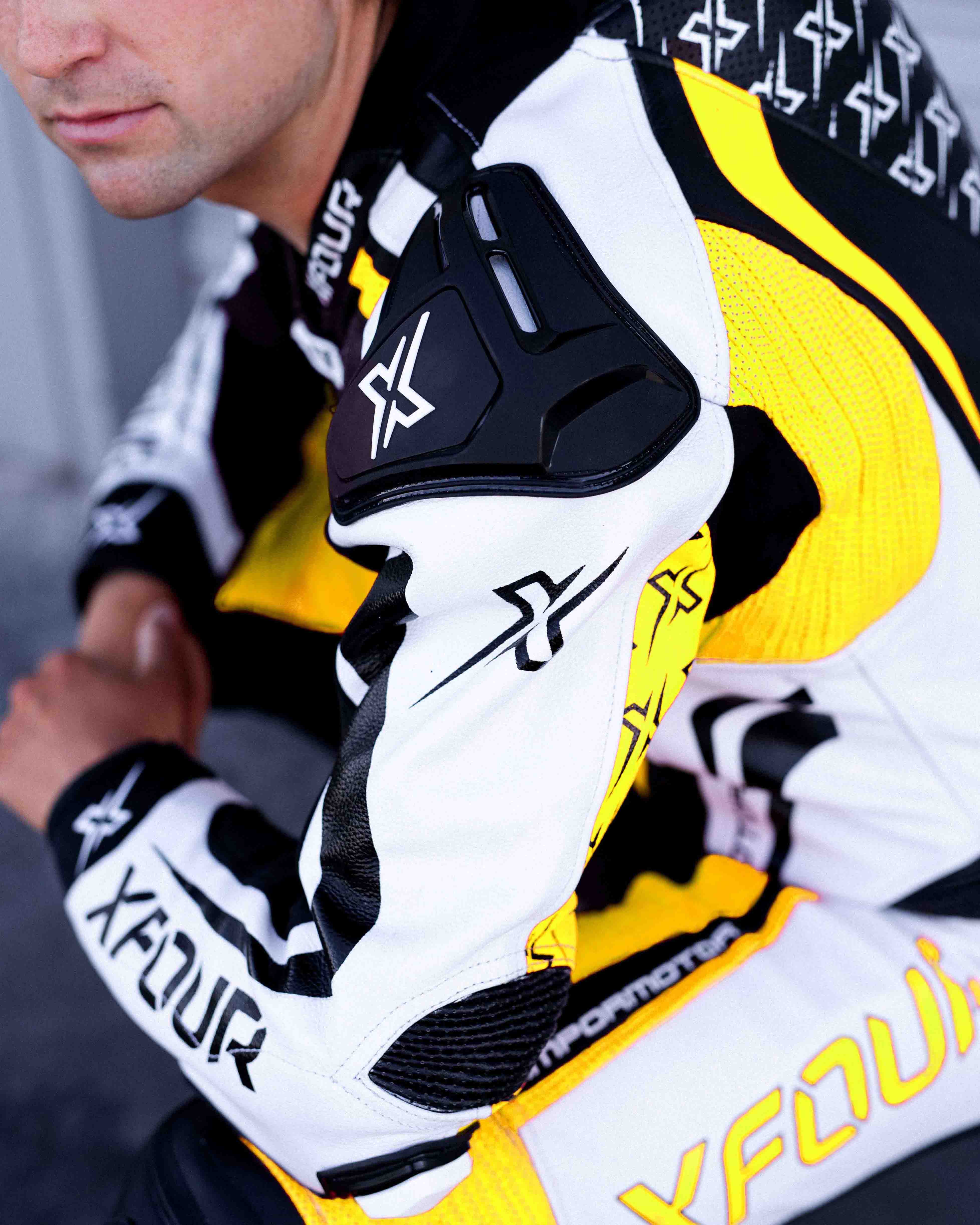 MONO XFOUR AMARILLO FLUOR